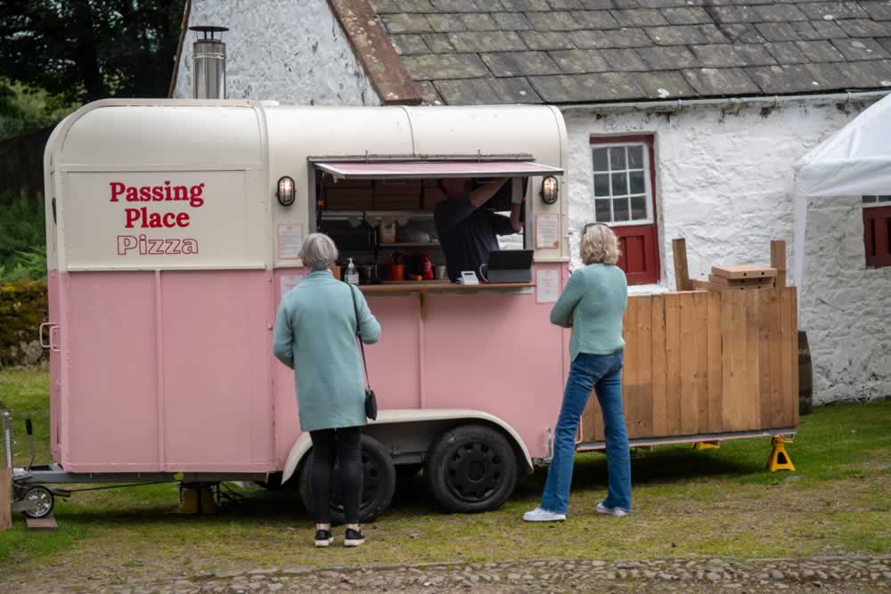 Passing Place Pizza at Glenlair Feastival