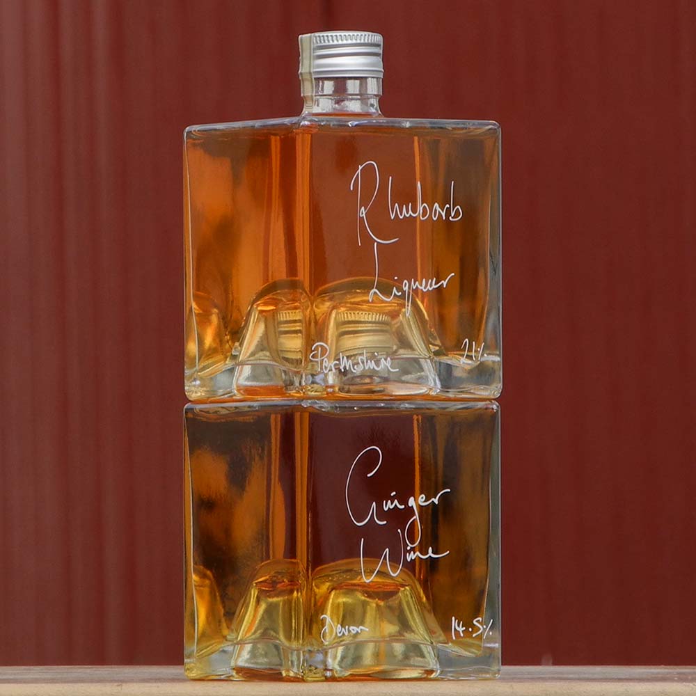 Carrie MaK Cocktail Gift Set with Rhubarb Liqueur and Ginger Wine in cube stacking bottles